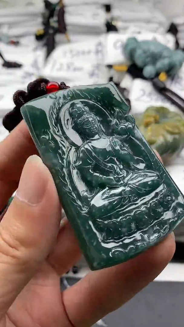 【闪购商品】翡翠颈饰未镶嵌555555555555