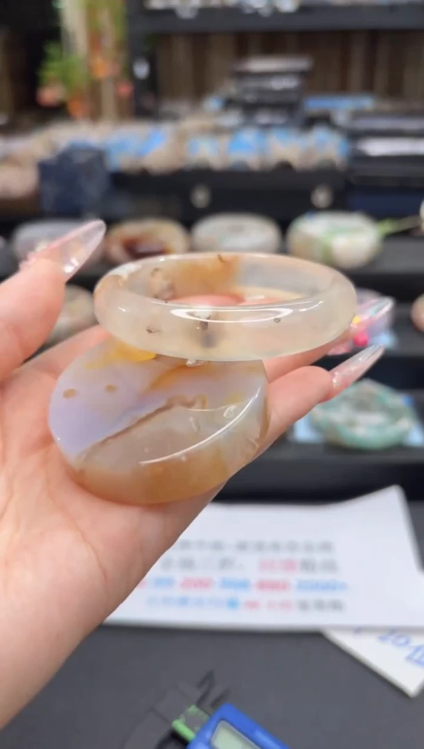 未镶嵌手镯石英质玉91(54圈赠送镯心)