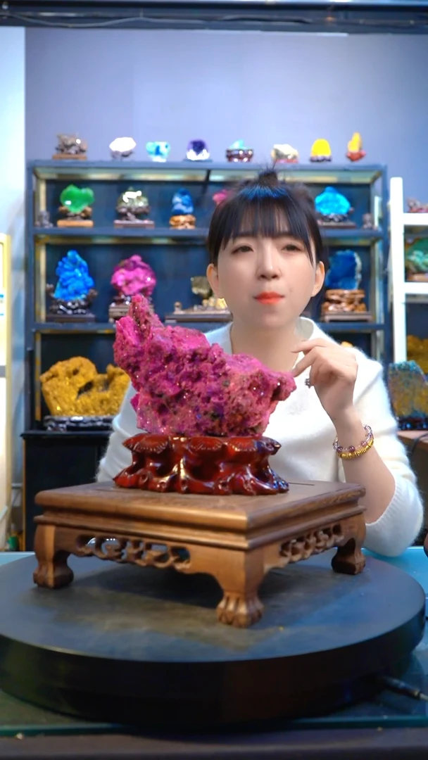 石材精品矿物晶体摆件