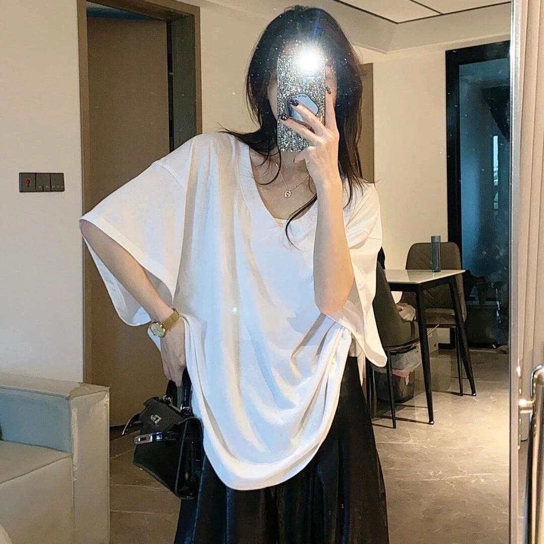 「品牌现货」大V领冰感T恤慵懒风短袖女显瘦大码宽松版新款夏季遮肉