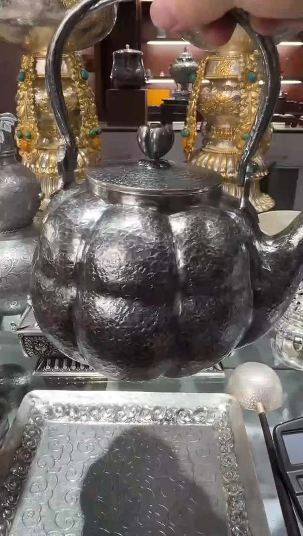 易*生足银精工手工熏色南瓜立筋提梁烧水壶