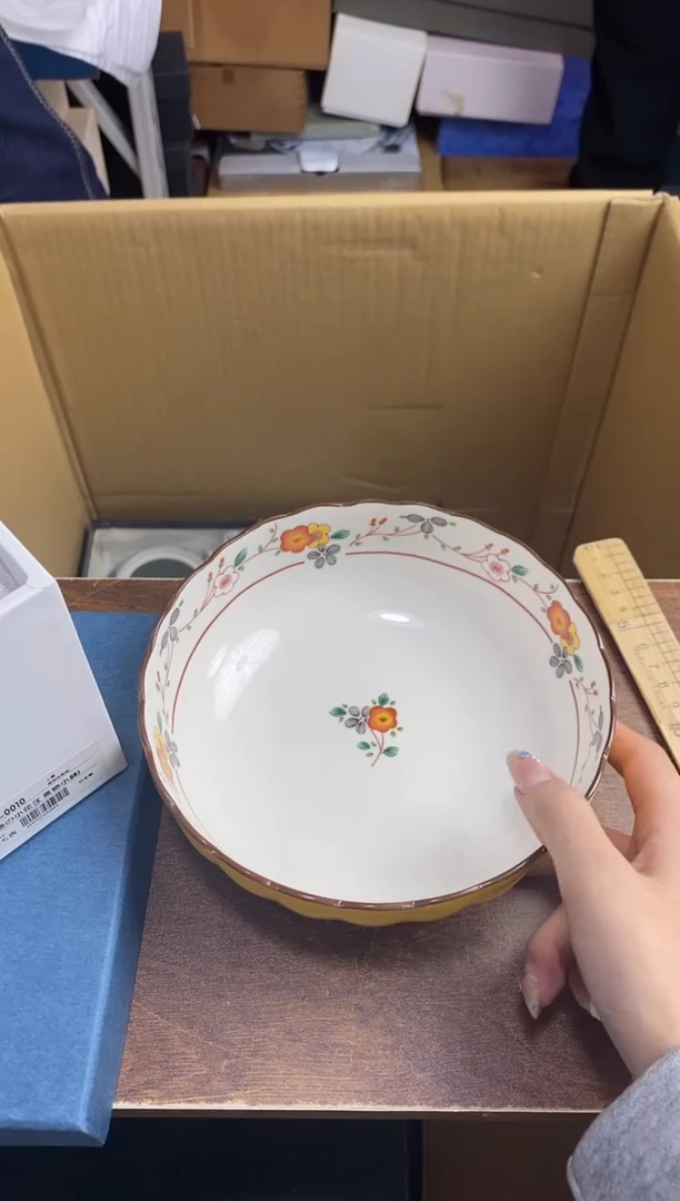 【闪购商品】瓷片隆莲瓷器欢迎大家