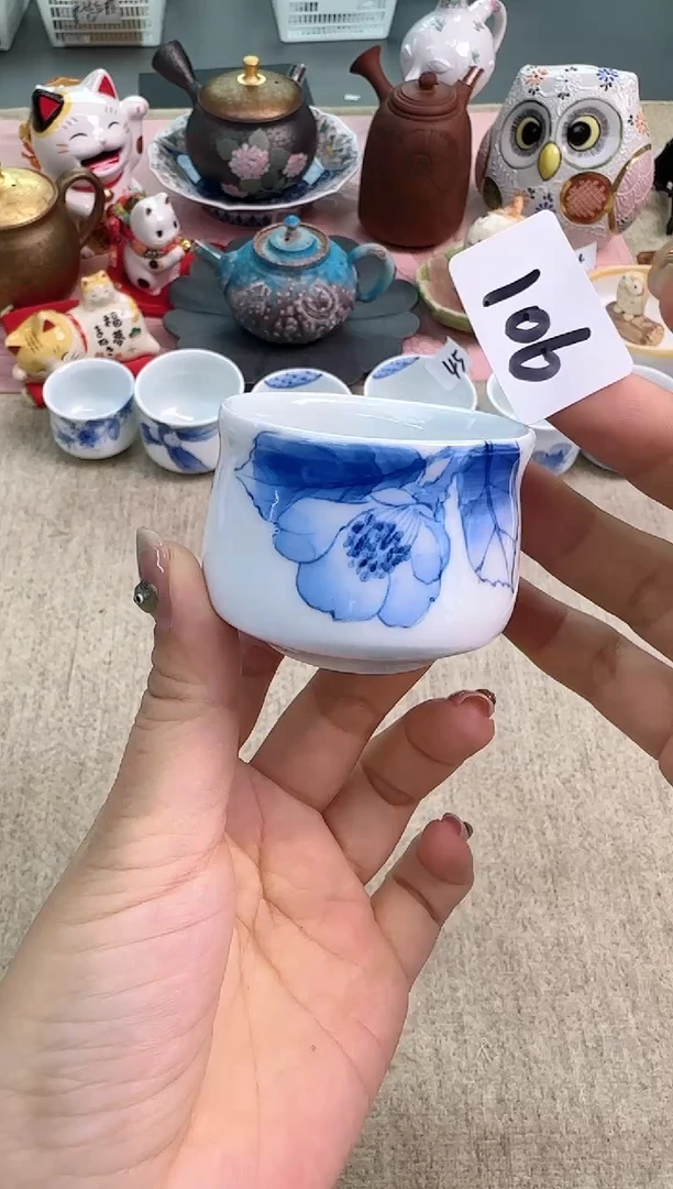瓷片泡泡家的瓷器真好看