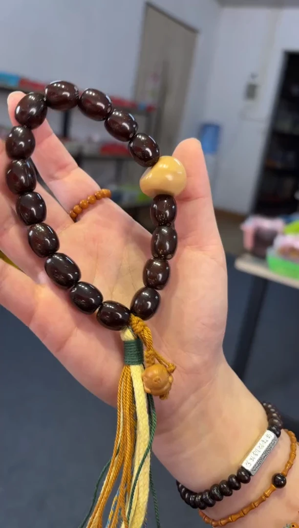 吊坠菩提根/象牙果紫金鼠卡皮巴拉手持