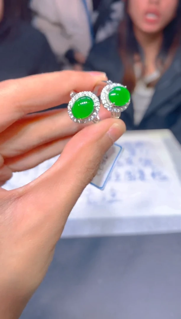 【闪购商品】定制翡翠未镶嵌30定制翡翠.多样性发货-发其一