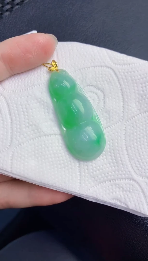 颈饰18K金镶嵌翡翠天然翡翠缅甸A货