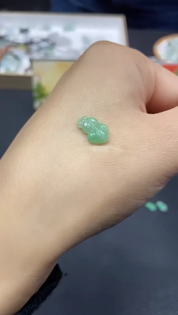 【闪购商品】定制翡翠未镶嵌天然翡翠A货22