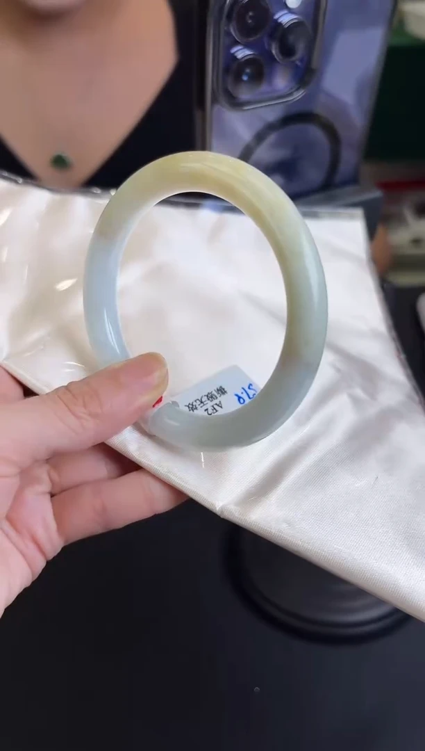 未镶嵌手镯翡翠10670手镯/多样性发一个