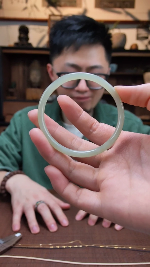 【闪购商品】和田玉手镯未镶嵌01和田玉手镯57#SCZT