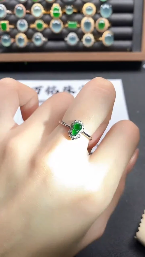 银S925镶嵌戒指翡翠51151