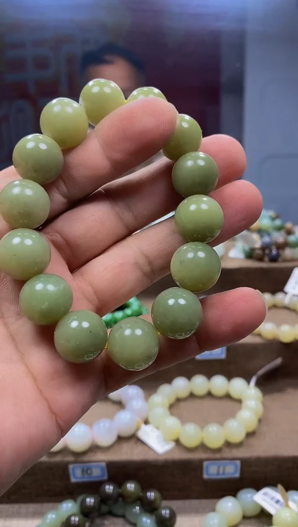 【闪购商品】和田玉手链未镶嵌，