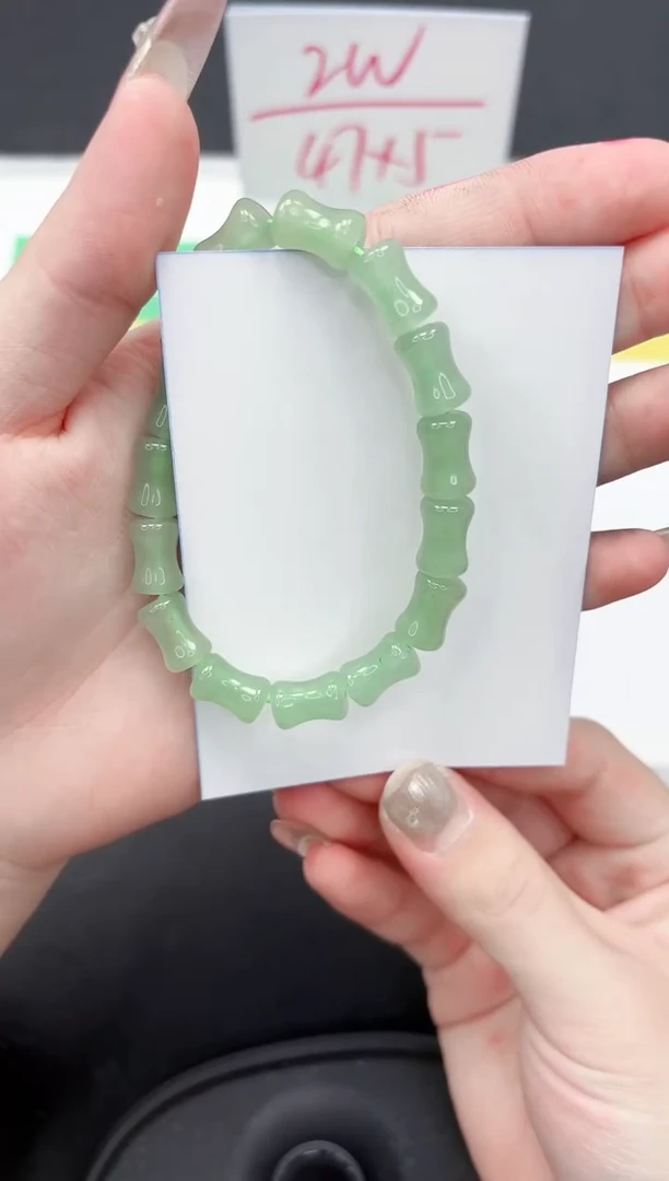 【闪购商品】石英质玉手镯未镶嵌111111