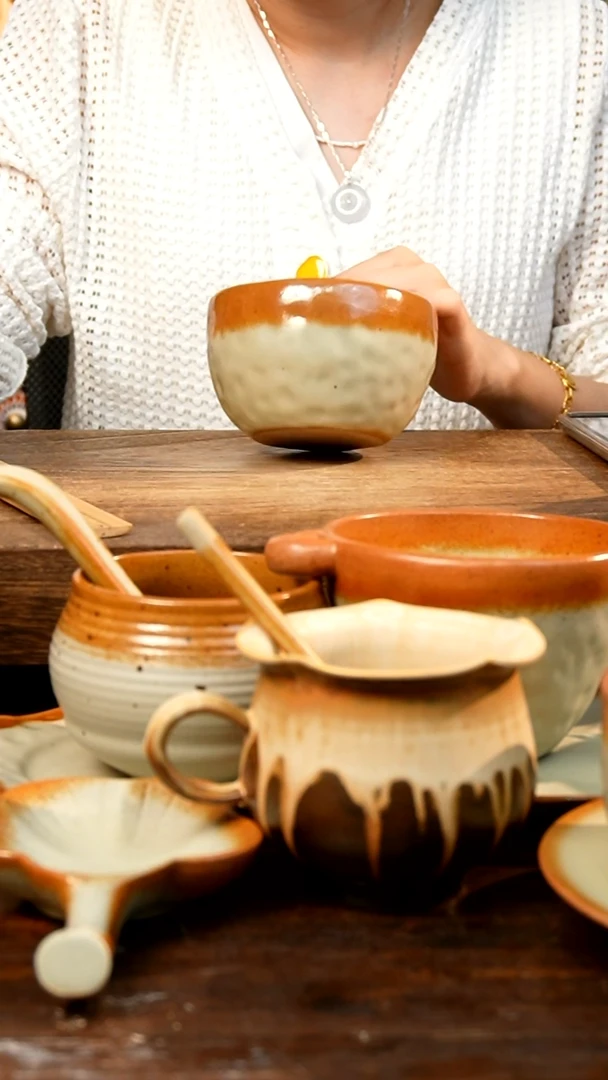 盘高颜值粗陶餐具限时抢购