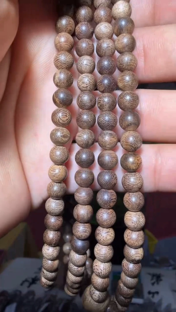 手串沉香64号0.7尖峰多样性发一