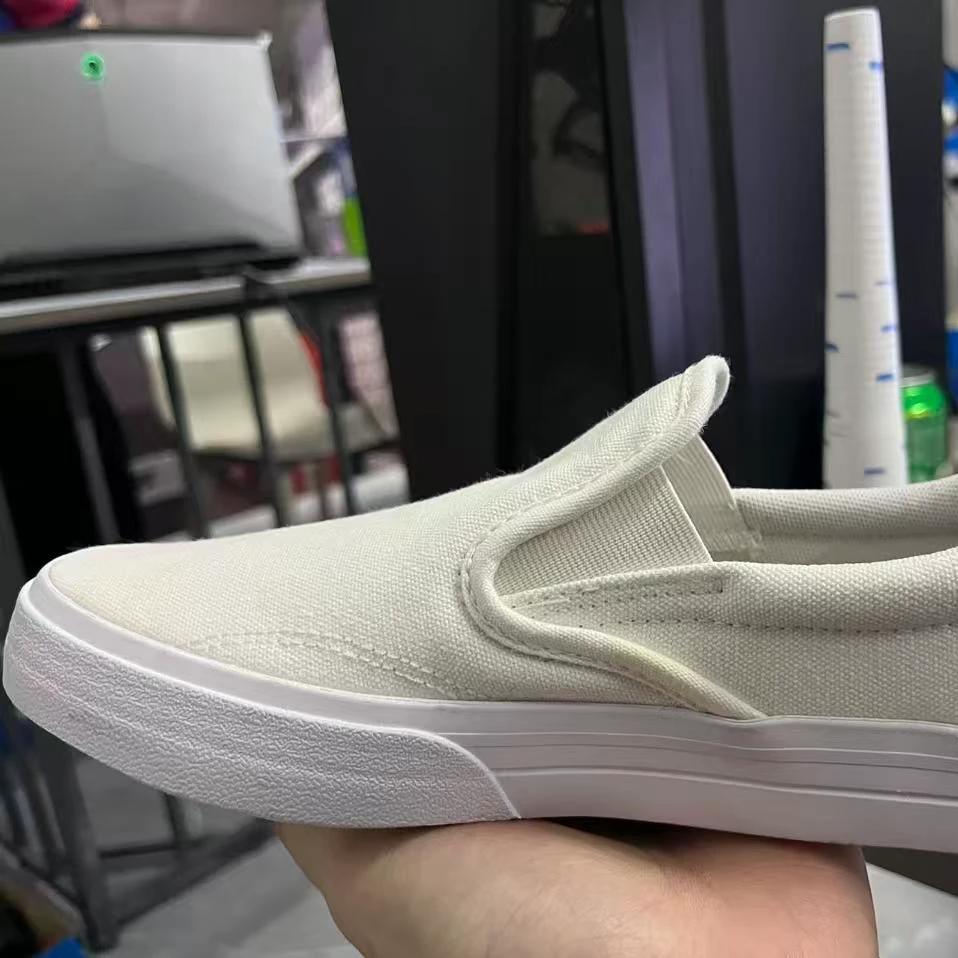 adidas/阿迪达斯【福利款】阿迪达斯经典白色一脚蹬FY6990