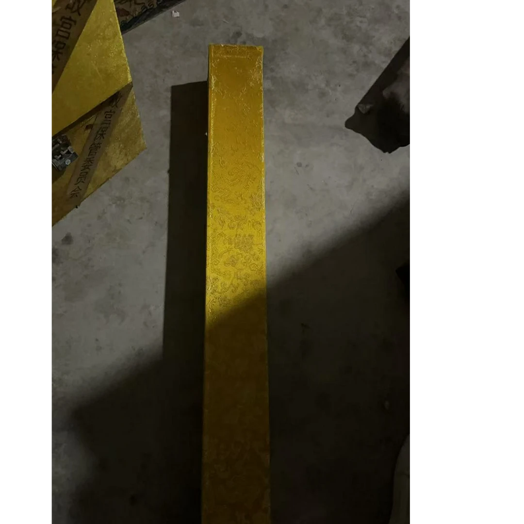 精品摆件好漂亮长黄锦盒