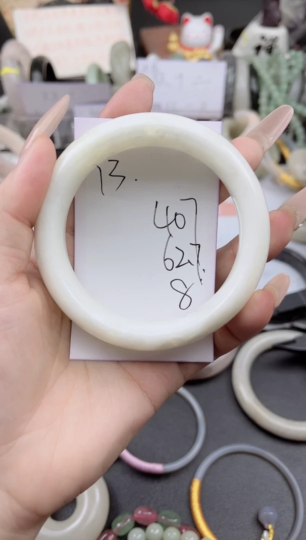 未镶嵌手镯石英质玉407