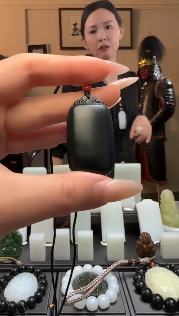 【闪购商品】和田玉青玉无事牌未镶嵌吊坠