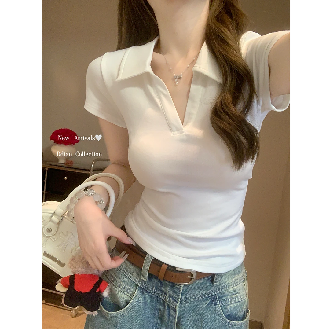 黑色翻领POLO领正肩短袖T恤女夏季设计感小众v领别致螺纹上衣体恤