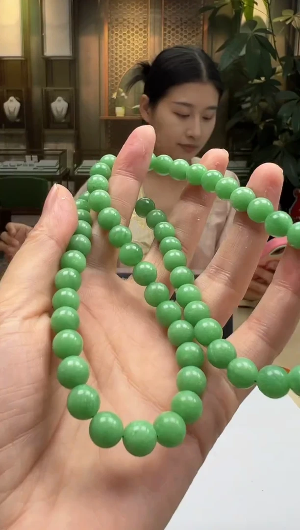 翡翠未镶嵌颈饰G2025-5-11-114