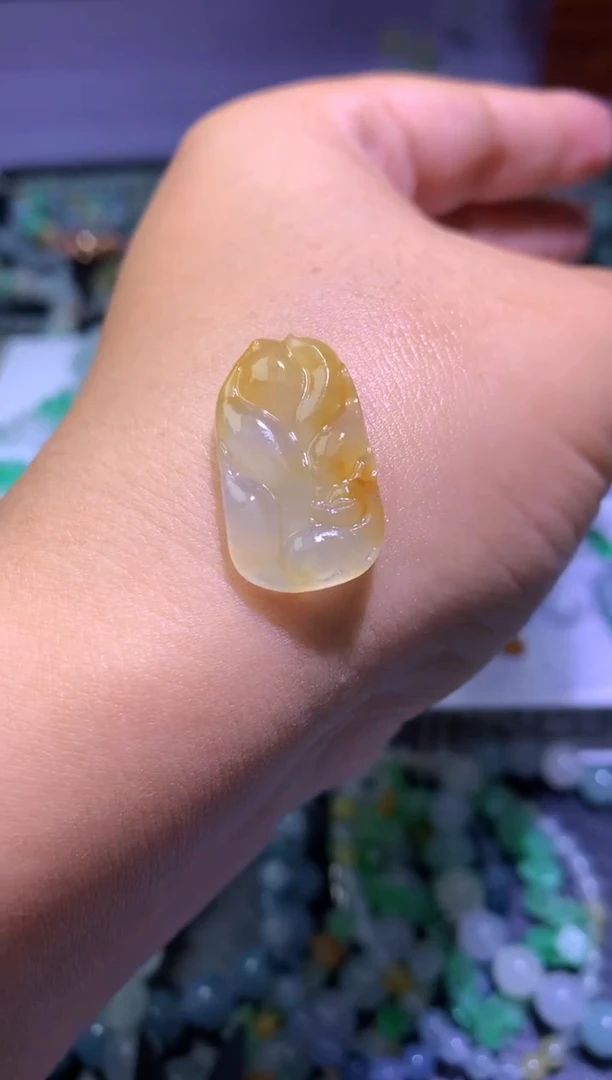 未镶嵌定制翡翠毛货