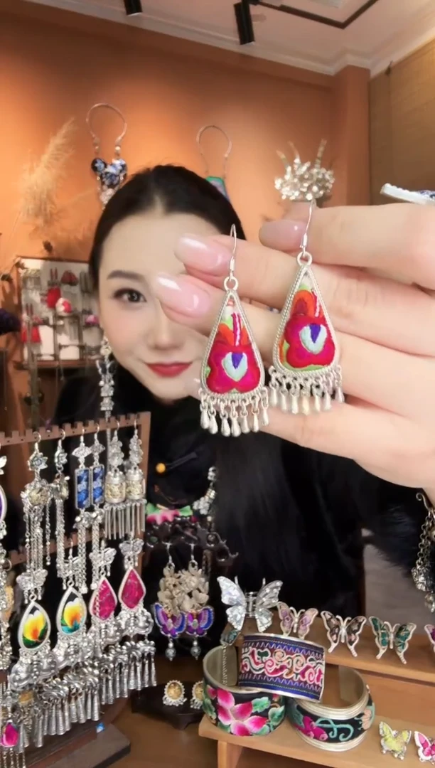 刺绣纯手工民族风耳环