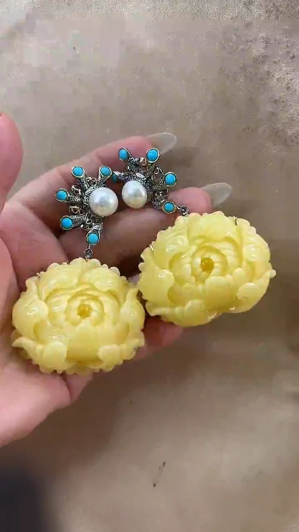 琥珀颈饰未镶嵌耳环