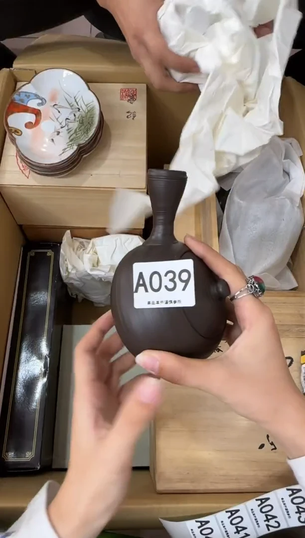 其他橙**檬039...中古产品谨慎参拍