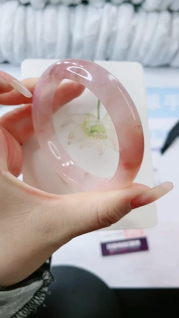 【闪购商品】石英质玉手镯未镶嵌 多样性发货V32