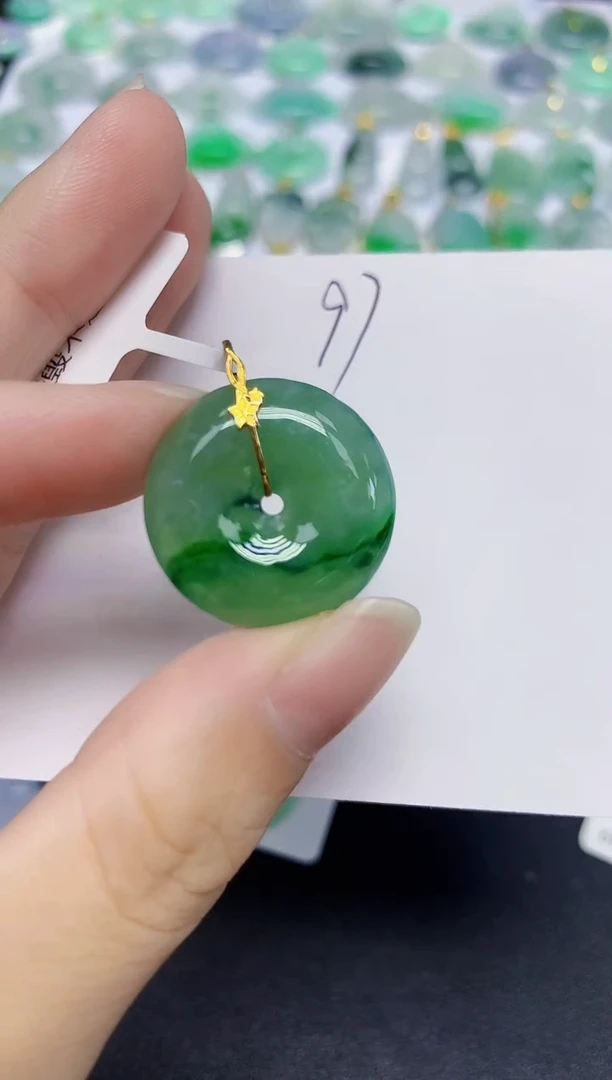 颈饰18K金镶嵌翡翠天然缅甸翡翠A货翡翠百元以上9元证书费自理