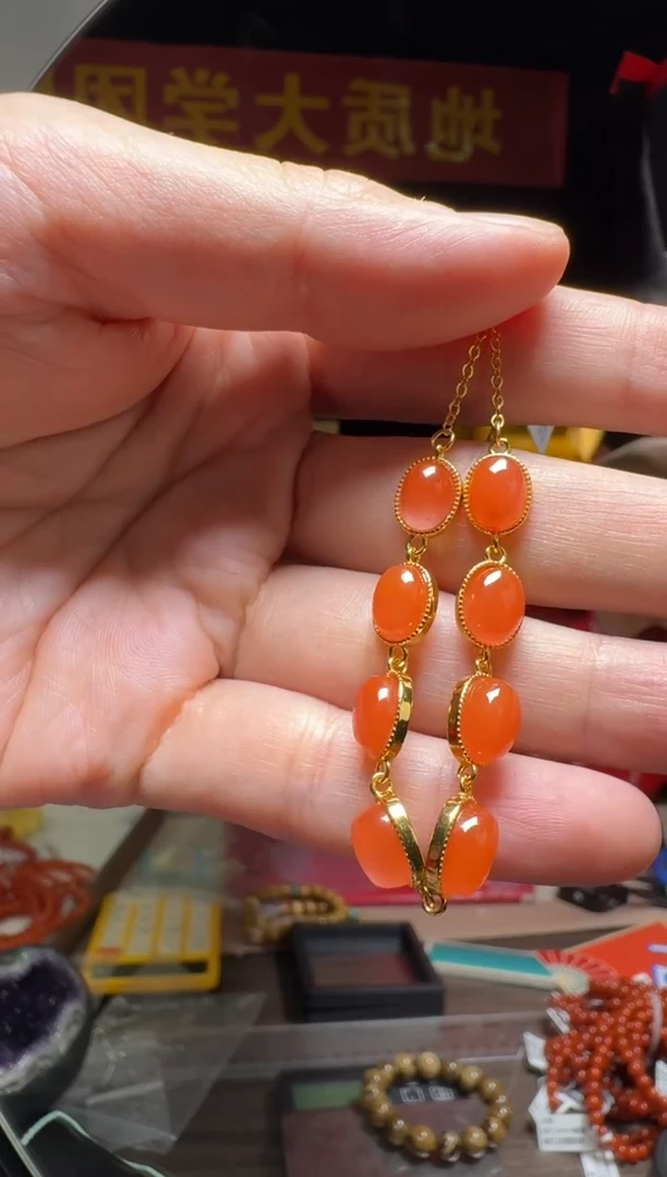 【闪购商品】南红玛瑙手链银S925镶嵌约6*8mm南红冰红手链S925银