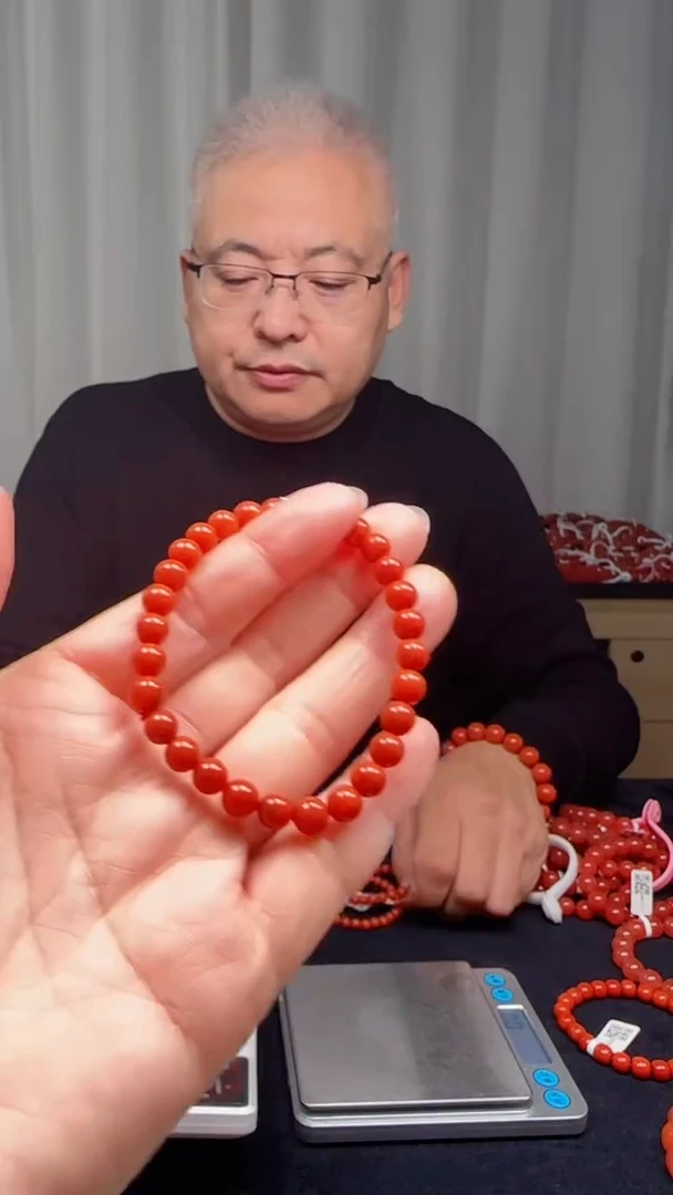 未镶嵌多样性发一件南红玛瑙【高货】锦红6mm保山圆珠单圈