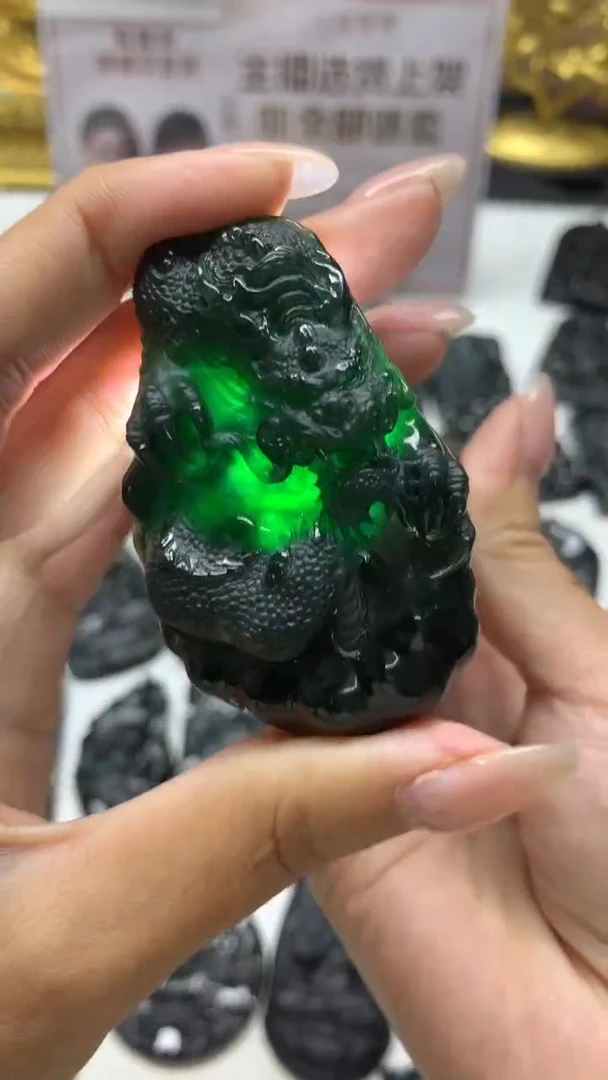【闪购商品】定制翡翠未镶嵌不退不换CMH1件-A