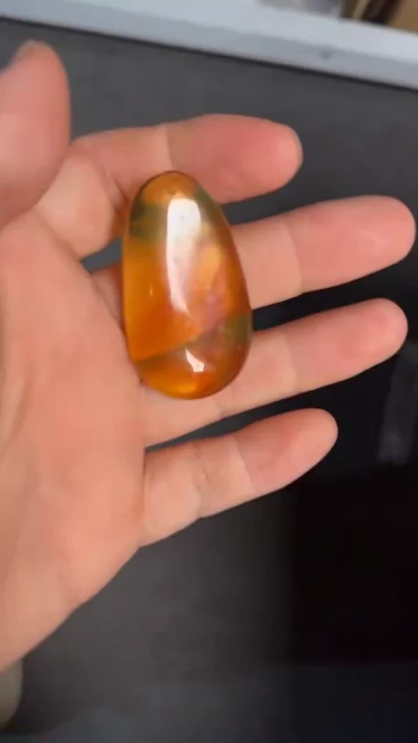 琥珀未镶嵌珠宝奇石/无优化/多样性发一件/无证书