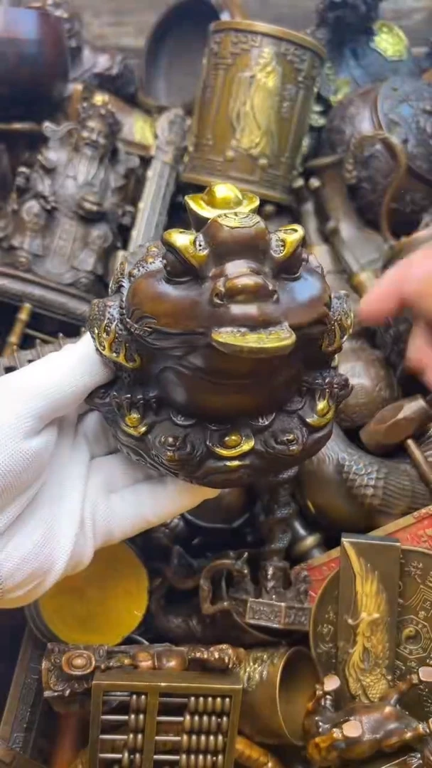 精美铜器，点击下单