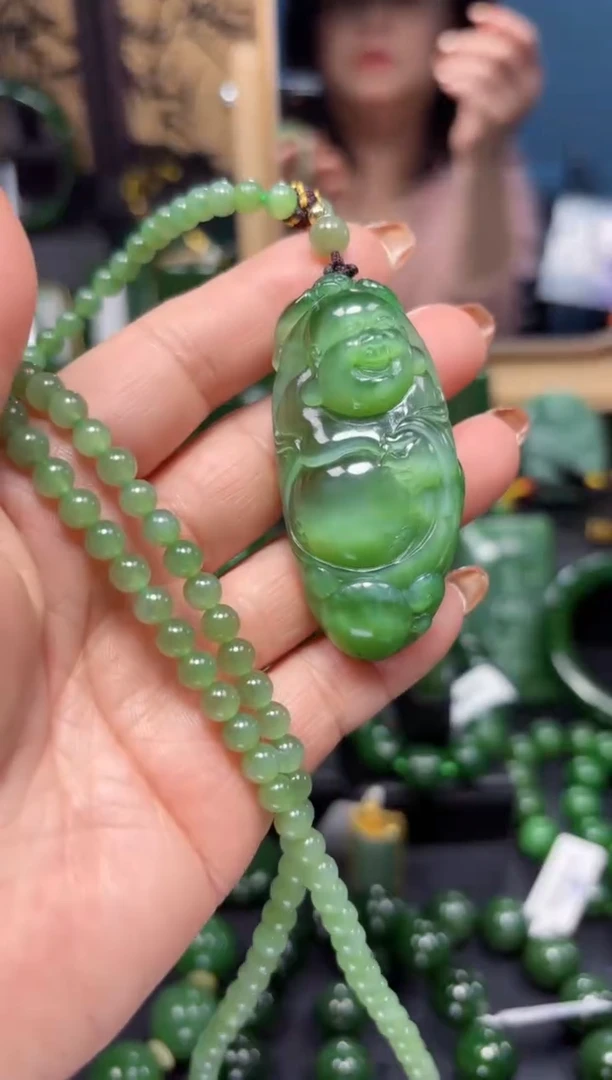 【闪购商品】和田玉（碧玉）吊坠(赠链)未镶嵌1