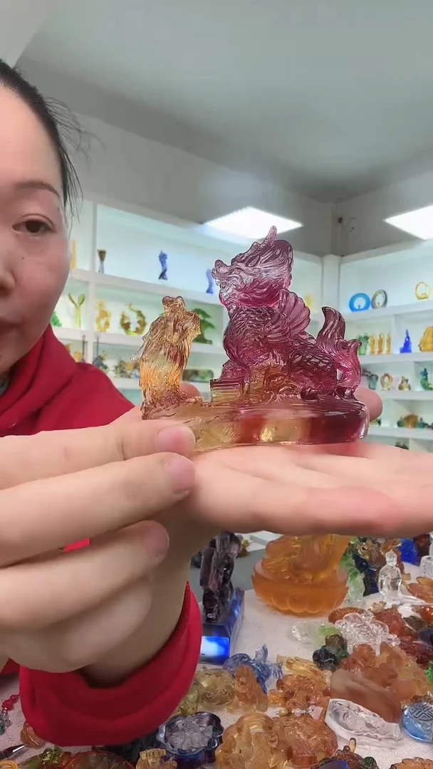 手工艺品琉璃麒麟