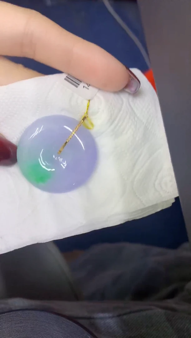 颈饰18K金镶嵌翡翠缅甸天然翡翠A货