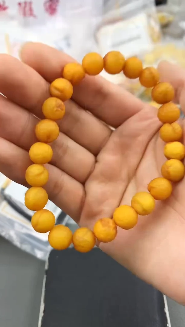 未镶嵌琥珀珠宝奇石148
