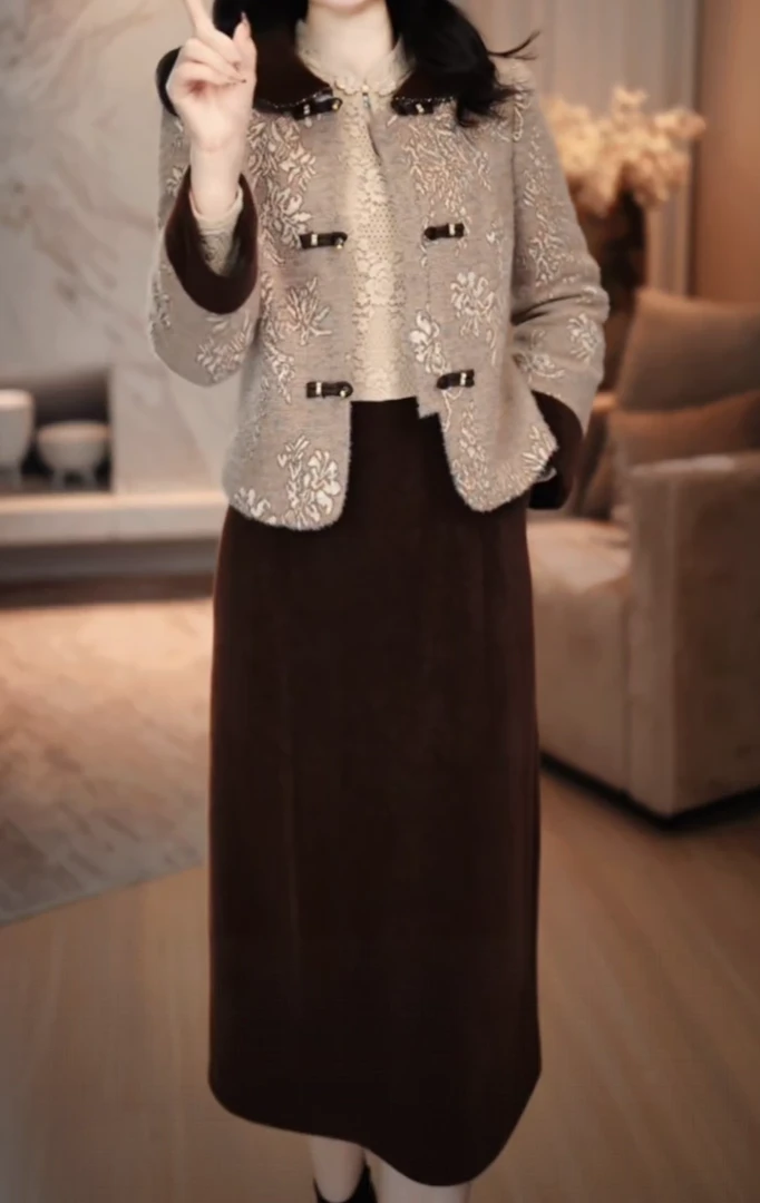 冬季新款加绒加厚时尚气质减龄百搭显瘦保暖优雅中长款两件套装裙