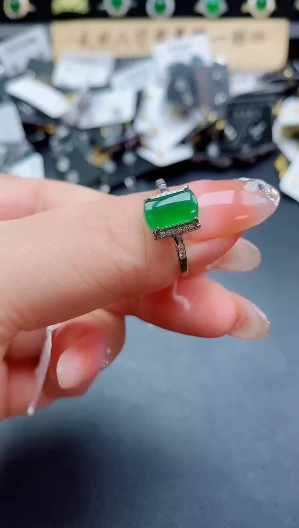 银S925镶嵌戒指翡翠60