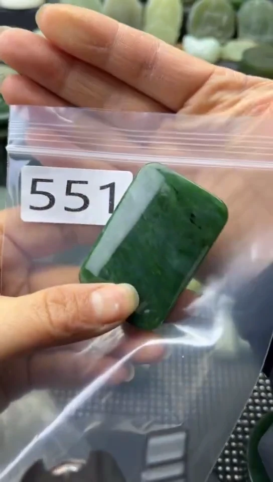 未镶嵌和田玉珠宝半成品牌子