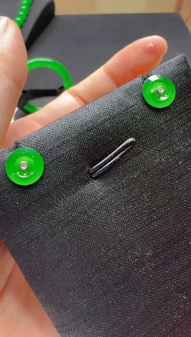 【闪购商品】翡翠耳饰18K金镶嵌多样性发货拍一发一