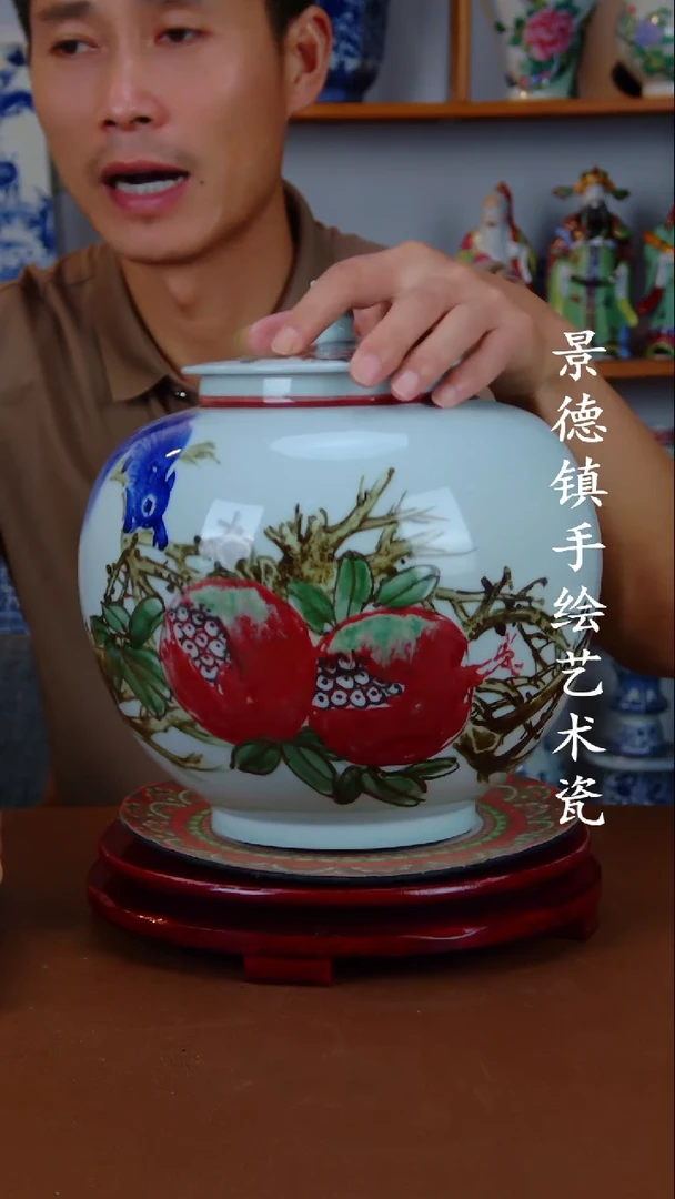 现代景德镇手工手绘陶瓷摆件33