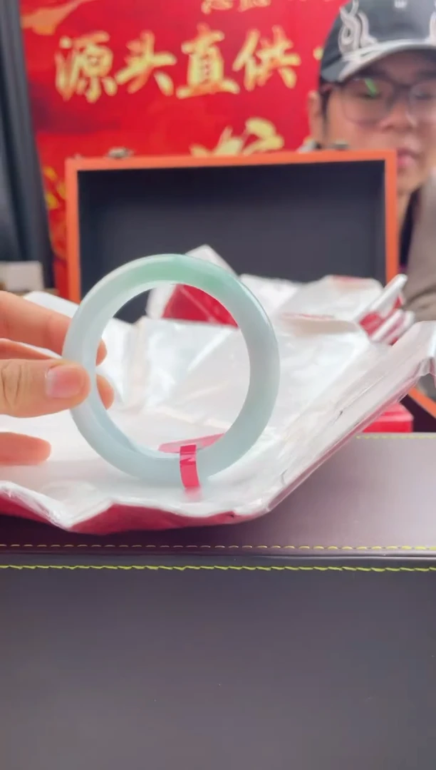 【闪购商品】翡翠手镯未镶嵌1翡翠手镯