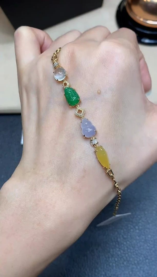 18K金镶嵌手链翡翠多宝【无服务费