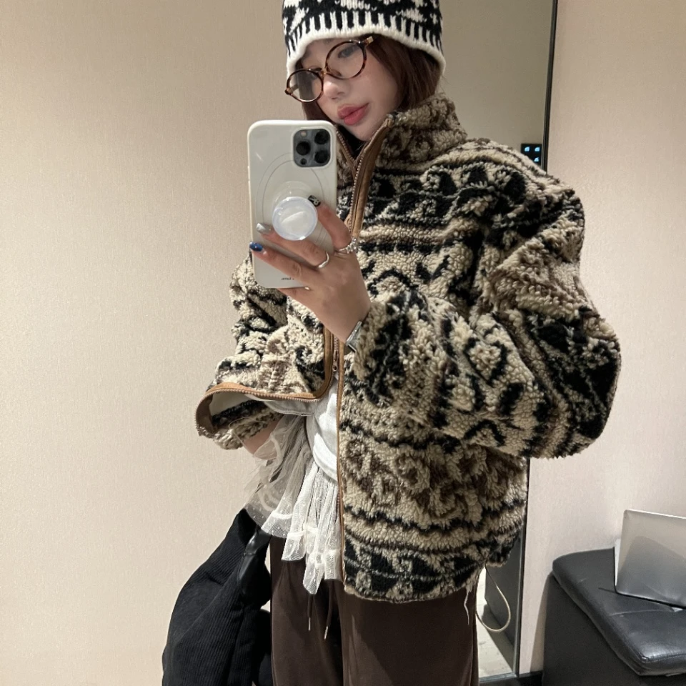 【费尔岛提花】韩单费尔岛风立领拉链外套保暖显瘦