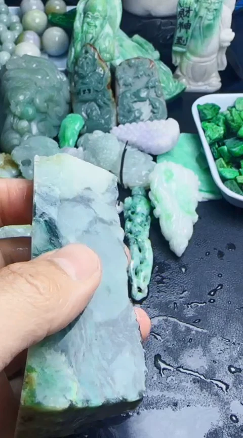 颈饰未镶嵌翡翠○**○048