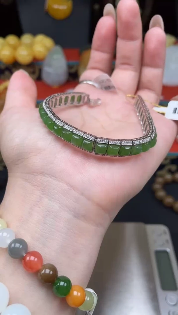 和田玉银S925镶嵌手链k055多样性发其一