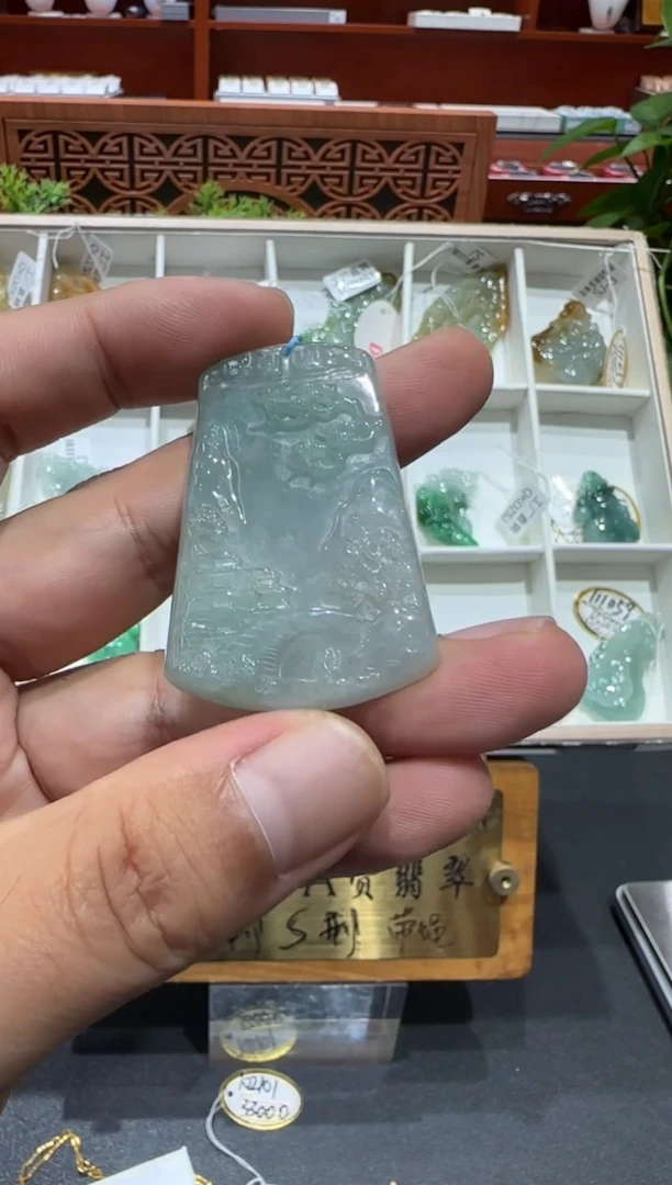 未镶嵌挂件翡翠A货翡翠多样性孤品